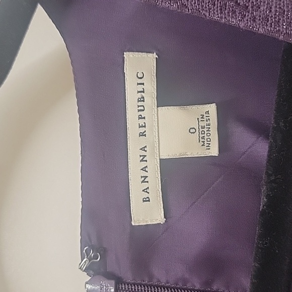 NEW - BANANA REPUBLIC DARK PURPLE DAMASK DRESS (sz 0) - Picture 3 of 8